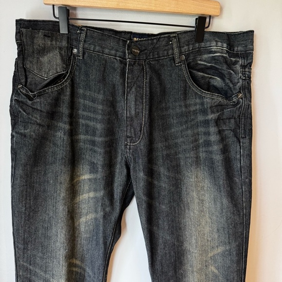 FUSAI Men’s Jeans Dark Wash Straight Leg 5 Pocket Size 40 X 32 - Picture 3 of 7